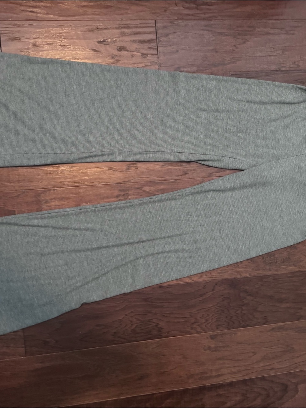 Skims Fold over pants